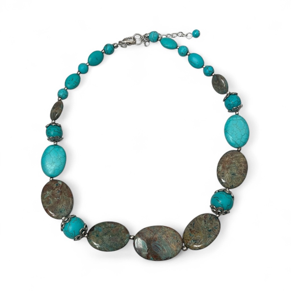 Fashion Faux Turquoise and Stone Necklace